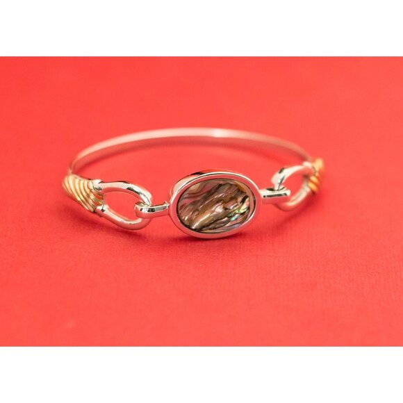 Victorian Style Abalone Pendant Linked Bangle Lucky Bracelet By Avon 6.75 inches - Picture 2 of 4